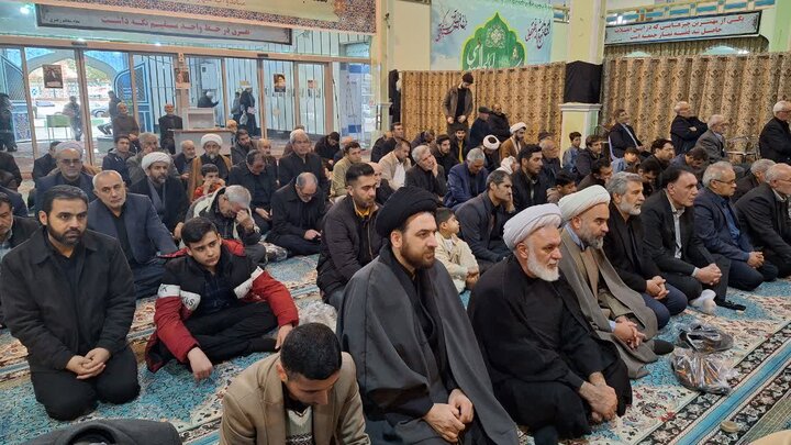 تصاویر/ اقامه نماز جمعه میاندوآب