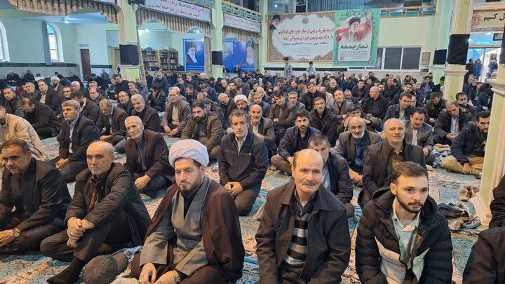 تصاویر/ اقامه نماز جمعه میاندوآب