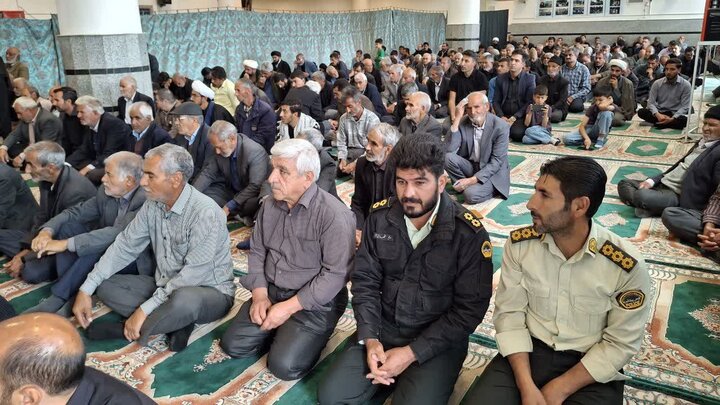 تصاویر/ اقامه نماز جمعه در شهر کشکوئیه