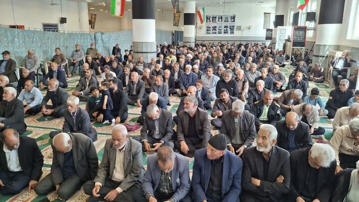 تصاویر/ اقامه نماز جمعه در شهر کشکوئیه