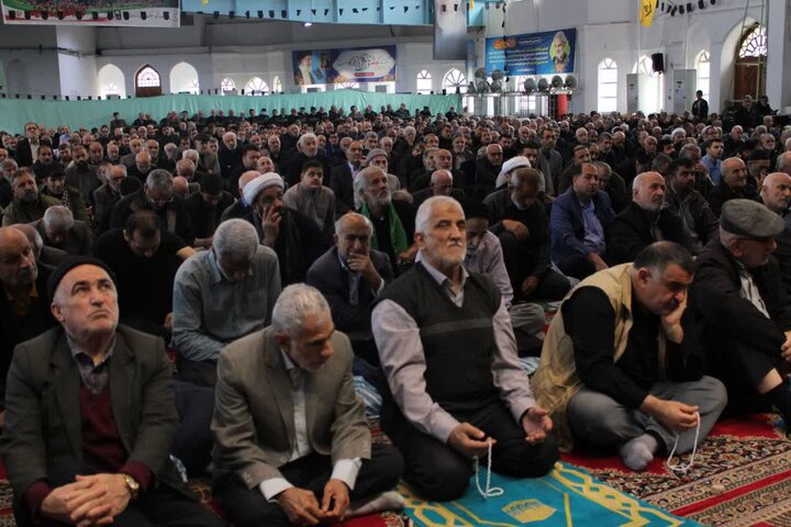 اولین نماز جمعه شهرستان آمل