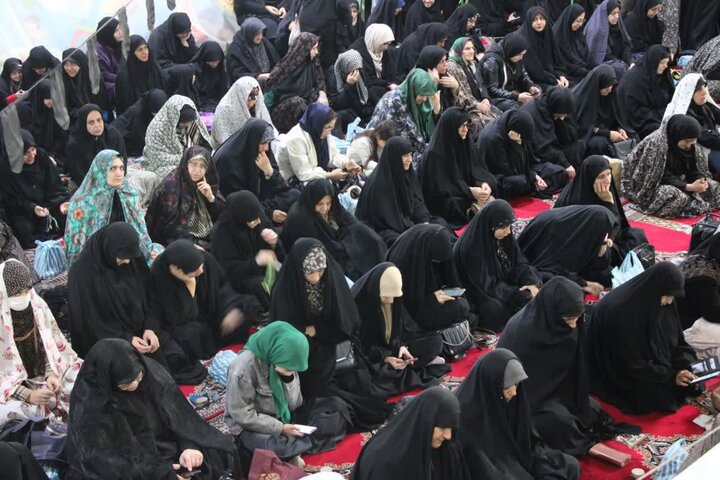 اولین نماز جمعه شهرستان آمل