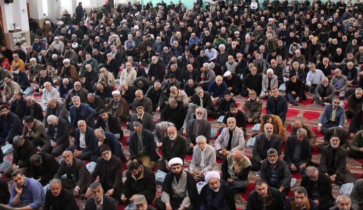 اولین نماز جمعه شهرستان آمل