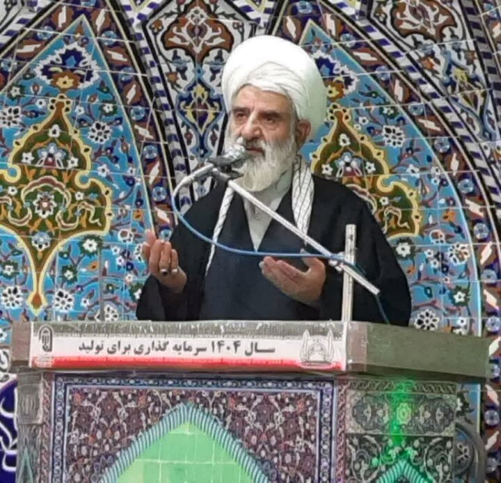 تصاویر/ نمازعبادی سیاسی جمعه بخش کویرات