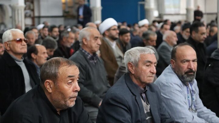 تصاویر/ اقامه نماز جمعه شاهین دژ