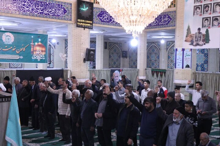 تصاویر/ اقامه نماز جمعه در شهر زیدآباد