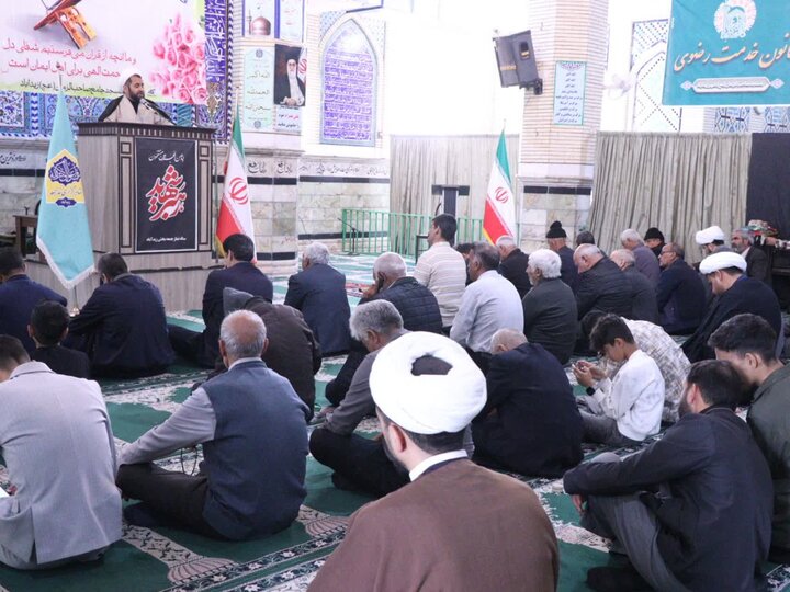 تصاویر/ اقامه نماز جمعه در شهر زیدآباد