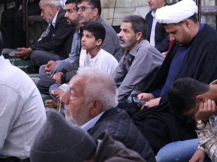 تصاویر/ اقامه نماز جمعه در شهر زیدآباد