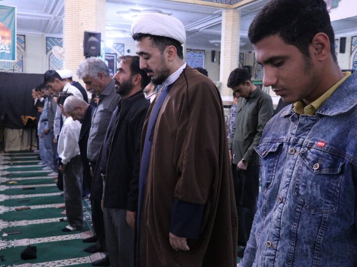 تصاویر/ اقامه نماز جمعه در شهر زیدآباد