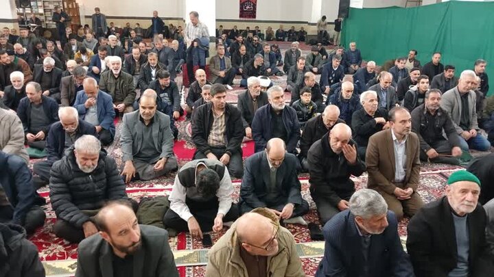 تصاویر/ اقامه نماز جمعه شهرستان بیجار