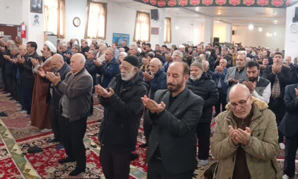 تصاویر/ اقامه نماز جمعه شهرستان بیجار