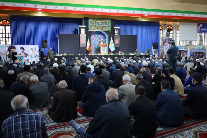 تصاویر نماز جمعه ساری
