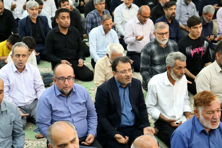 اولین نمازجمعه سال ۱۴۰۵ بندر دیّر به روایت تصویر