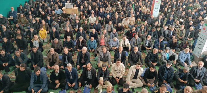 تصاویر/اقامه نماز عبادی سیاسی جمعه در ساوه