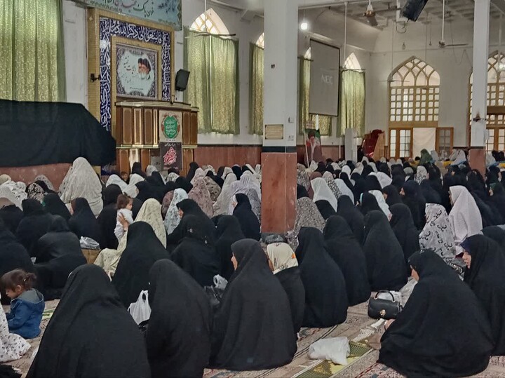تصاویر/ نخستین نماز جمعه گناباد در سال ۱۴۰۵