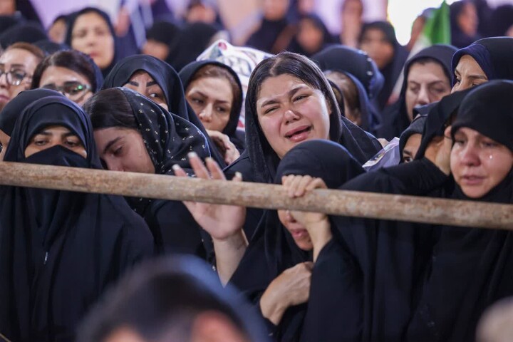 تصاویر/ تشییع پیکر مطهر دو شهید در بوشهر