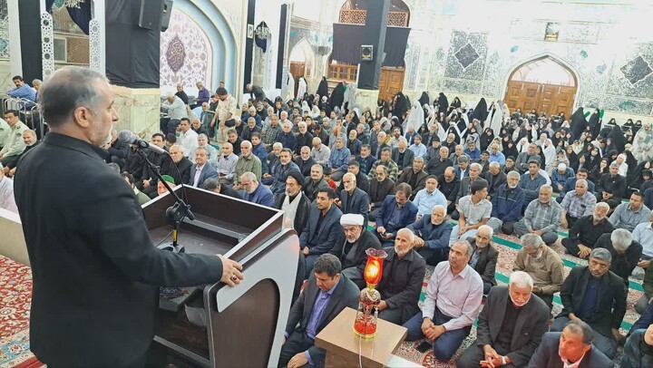 تصاویر| نماز جمعه طبس با حضور استاندار خراسان جنوبی