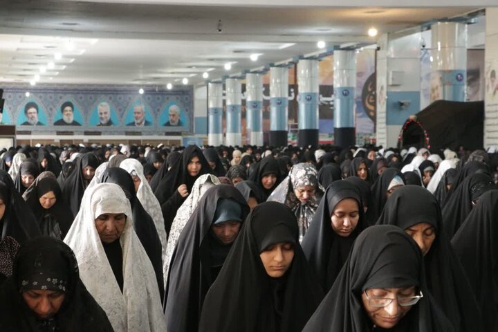 تصاویر/ اقامه نماز جمعه در شهر کرمان