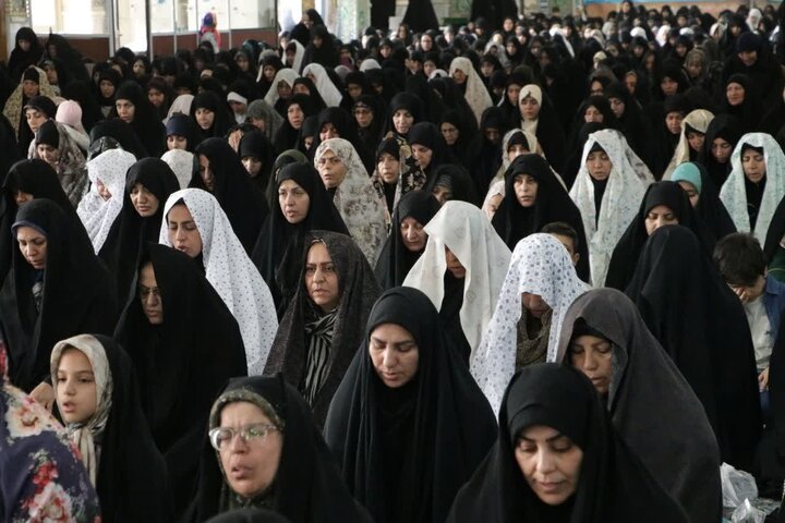 تصاویر/ اقامه نماز جمعه در شهر کرمان