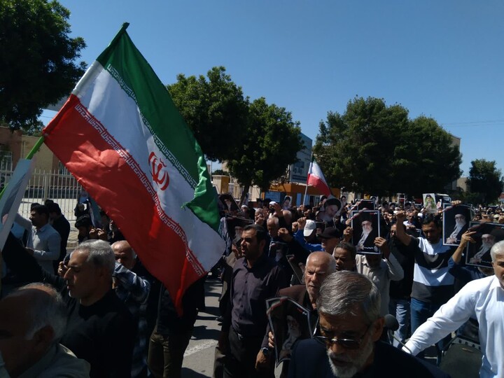 تصاویر/ راهپیمایی نمازگزاران بوشهری در بیعت با رهبر انقلاب