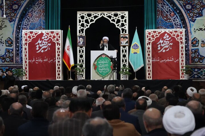 تصاویر/ اقامه نماز جمعه شهرستان مرند