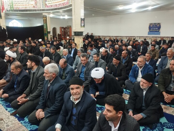 تصاویر/ اقامه نماز جمعه شهرستان لیلان