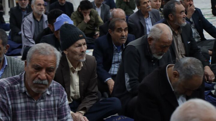 تصاویر/ اولین نماز عبادی سیاسی جمعه باقرشهر و کهریزک در سال جدید