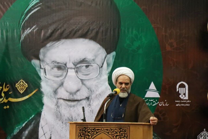 تصاویر/ اقامه نماز جمعه شهرستان جلفا