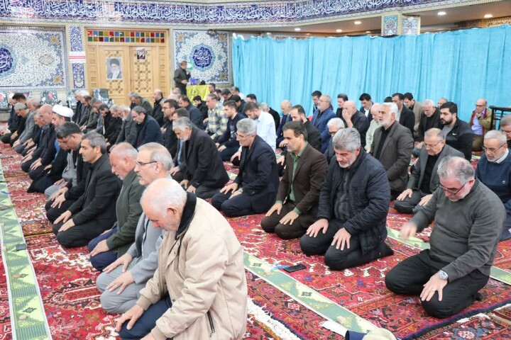 تصاویر/ اقامه نماز جمعه شهرستان جلفا