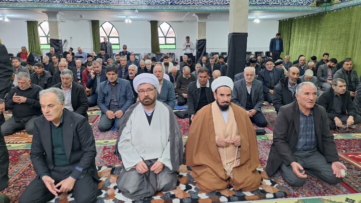 تصاویر/ اقامه نماز جمعه شهرستان ترکمنچای