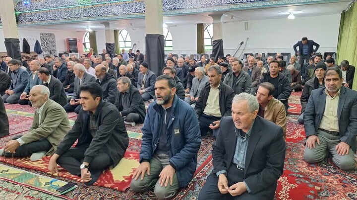 تصاویر/ اقامه نماز جمعه شهرستان ترکمنچای