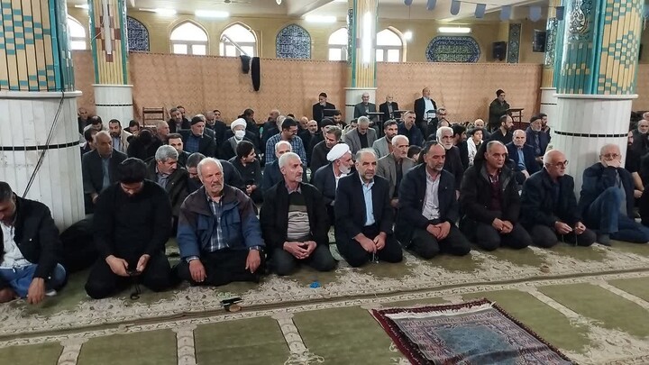 تصاویر/ اقامه نماز جمعه شهرستان هیدج