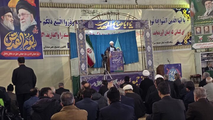 تصاویر/ اقامه نماز جمعه شهرستان سراب