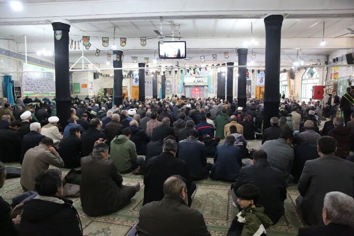 تصاویر / نماز جمعه ۷ فروردین اسدآباد