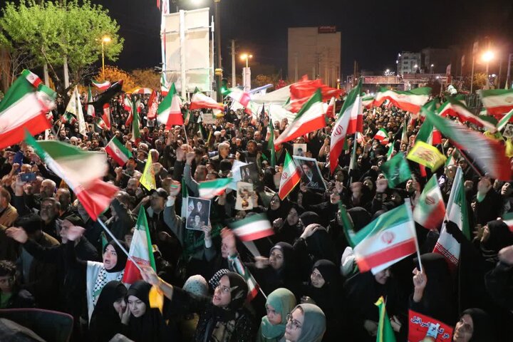 تصاویر/ بیست و هفتمین اجتماع مردمی در قرچک