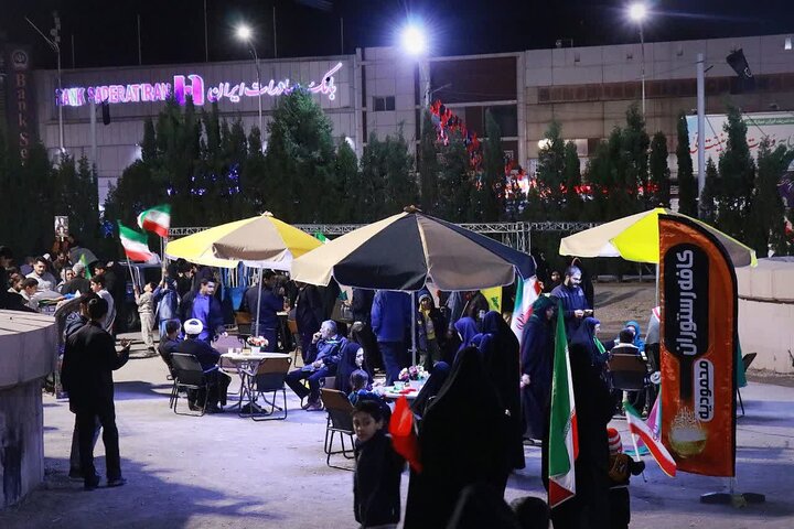 تصاویر/ کافه رستوران قرآنی در میدان آزادی کرمان-3