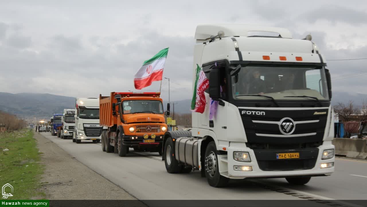 فیلم| ششمین رژه کامیون‌داران همدانی در حمایت از نیروهای مسلح جمهوری اسلامی ایران