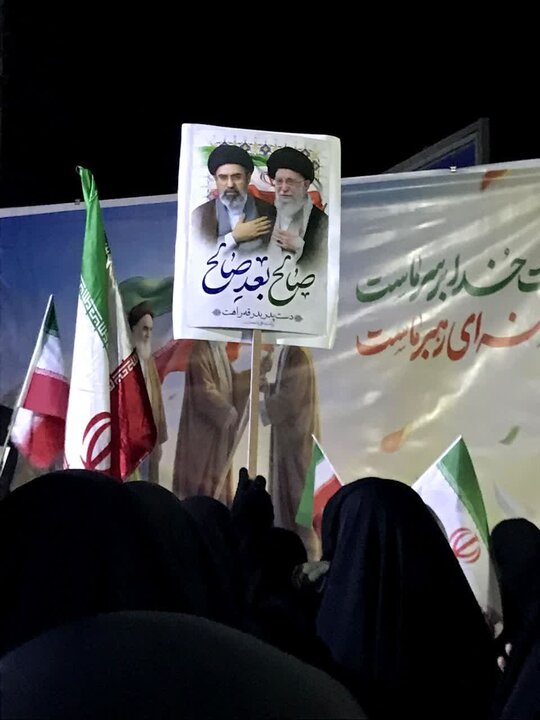 تصاویر/ تجمع شبانه در شهر بردسیر