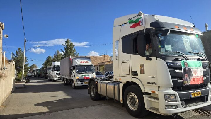 تصاویر/رژه بزرگ خودرویی هیات‌رزمندگان اسلام حسین آباد‌کویر، به پاسداشت شهدای‌ وطن