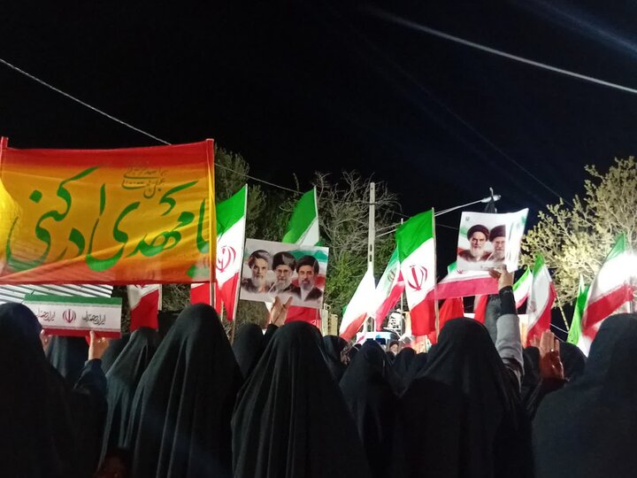 تصاویر/ تجمع شبانه در شهر محی آباد