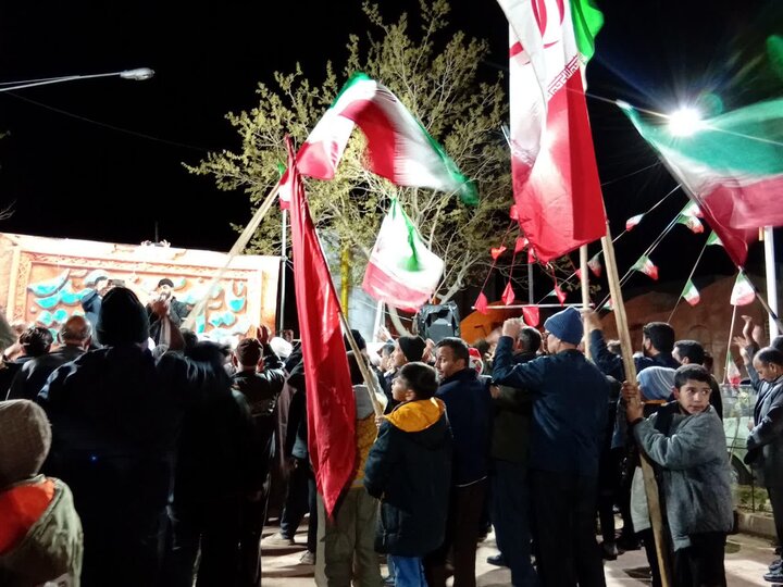تصاویر/ تجمع شبانه در شهر محی آباد