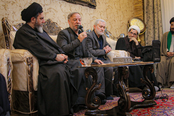 تصاویر/ تجلیل طلاب همدانی از ایثار خانواده شهدا