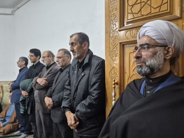 تصاویر/ یادبود شهادت قائد شهید در مسجد گلشن شهرستان لنگرود