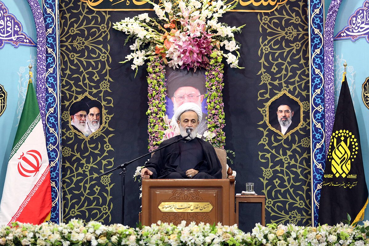 هدف دشمن ایجاد ناامنی و سلب امکان انقلابی بودن است
