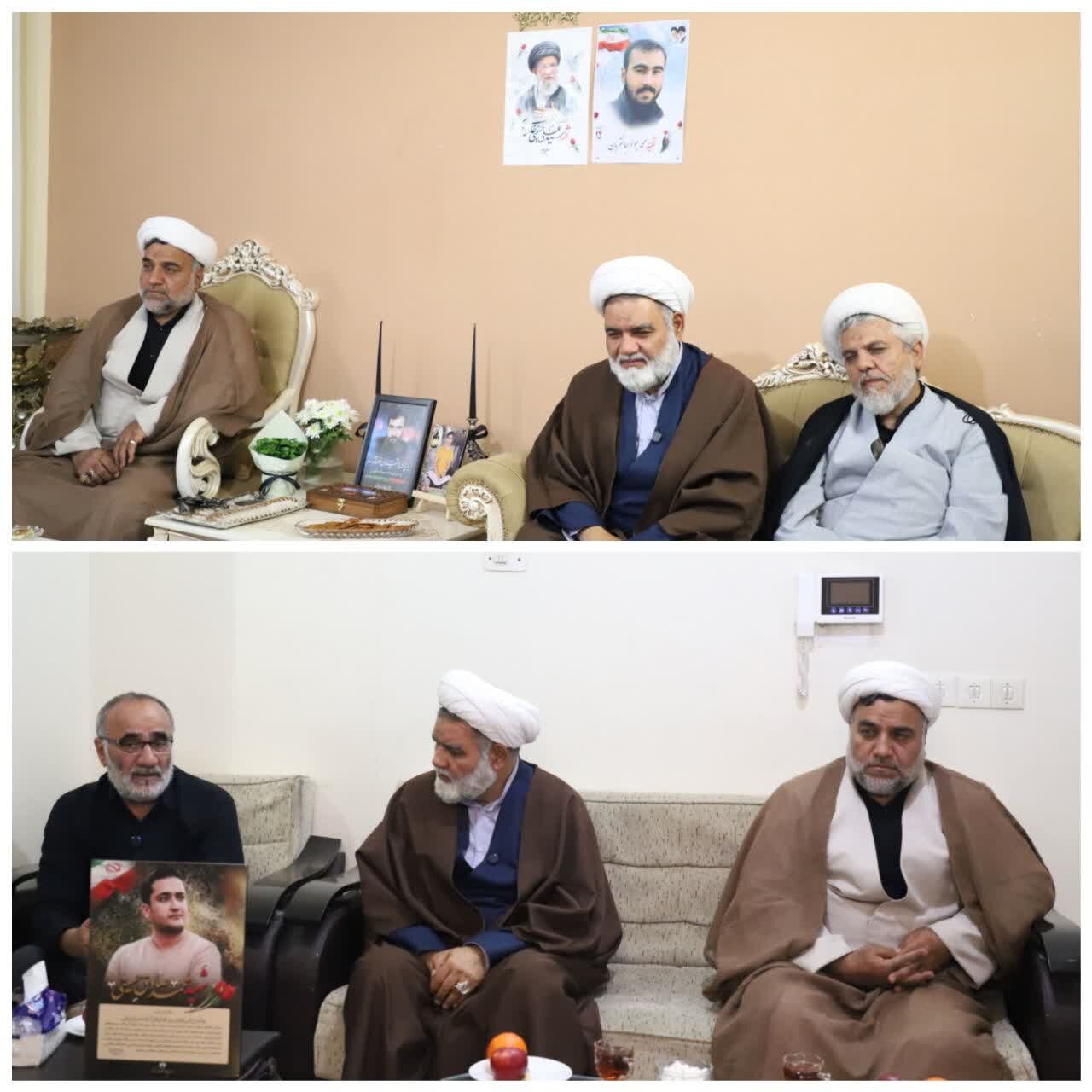 تکریم خانواده شهیدان محمد جواد جانقربان و محمد صادق حسینی