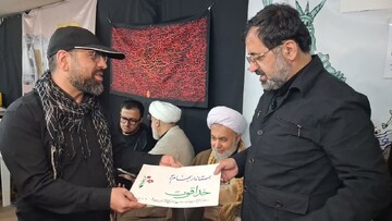 تأکید استاندار قم بر نقش هنر و رسانه در تبیین مقاومت