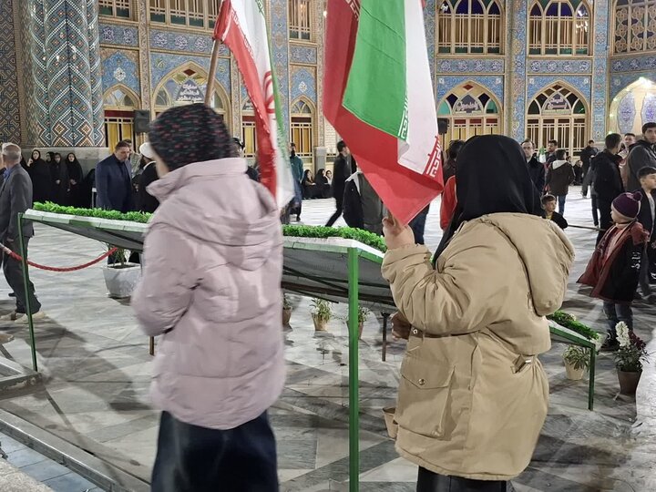 تصاویر/تشییع باشکوه پیکر شهید دفاع مقدس رمضان سرگرد مهندس پیام رجبی درآران وبیدگل