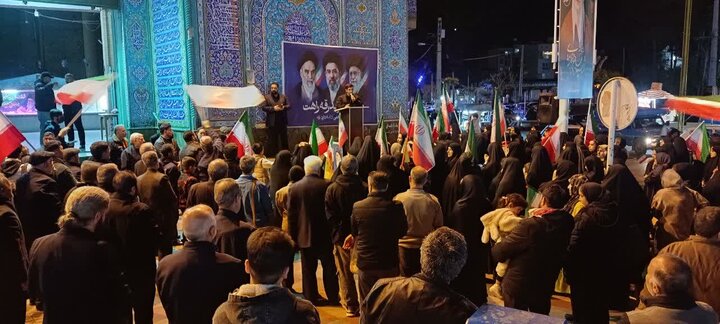 تصاویر/ تجمع مردم قرچک در حمایت از وطن و رزمندگان