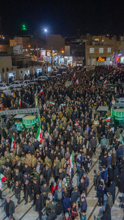 تصاویر/وداعی حماسی و باشکوه، آوازی از شجاعت و وفا، در حرم مطهر محمد هلال بن علی (ع)