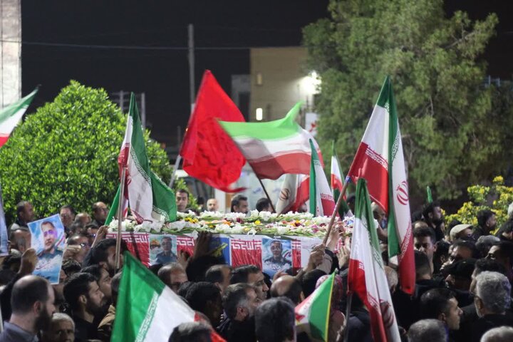 تصاویر/ وداع با شهید بهنام رضایی در آبپخش